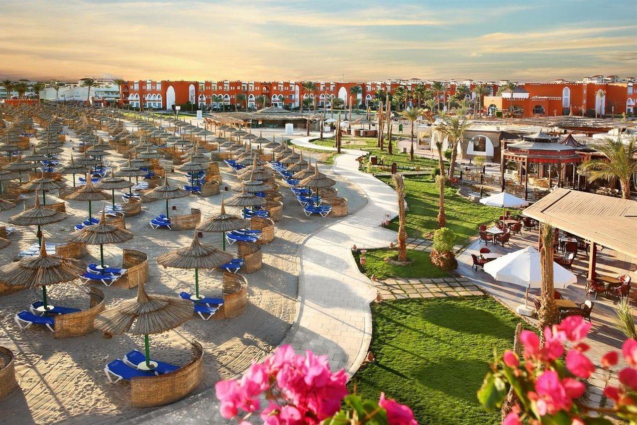 Sunrise Garden Beach Resort Hurghada Bagian luar foto El Alamein